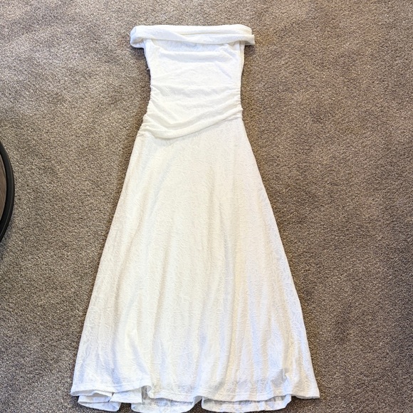 Lulus White Off-Shoulder Dress - Picture 1 of 3